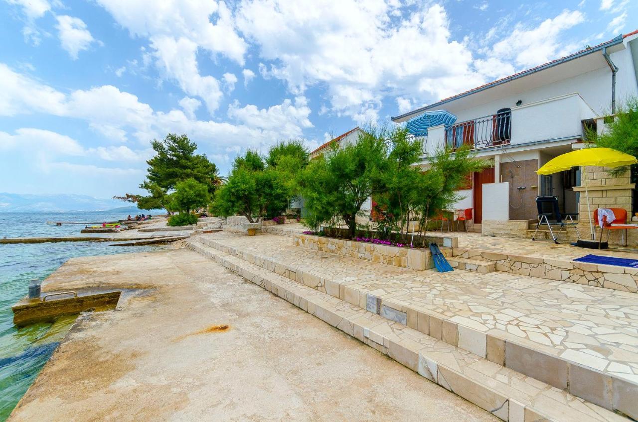 Apartments Marijana Trogir Exteriör bild