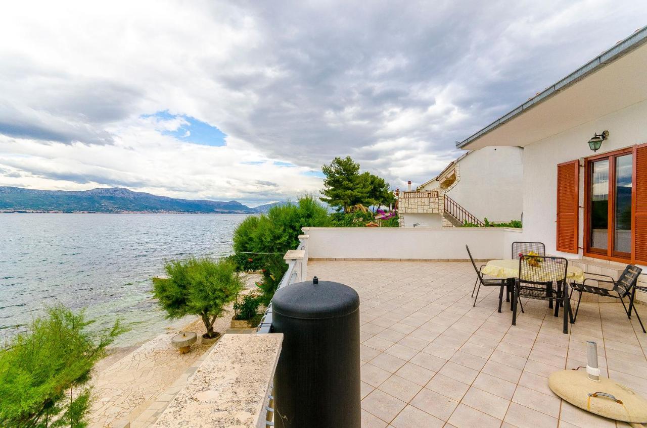 Apartments Marijana Trogir Exteriör bild