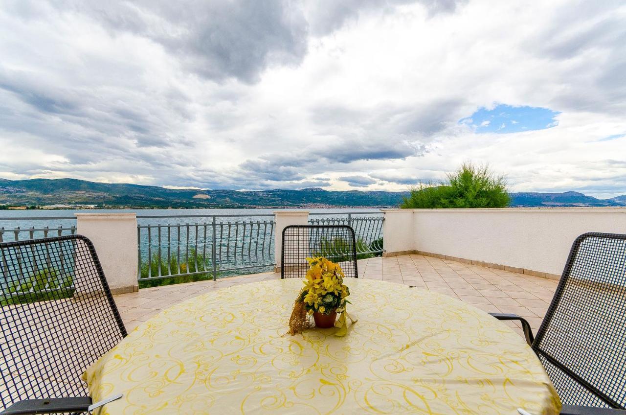 Apartments Marijana Trogir Exteriör bild